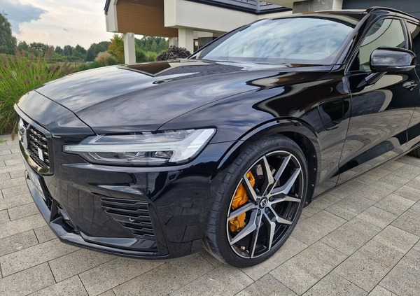 Volvo V60 cena 229000 przebieg: 109000, rok produkcji 2021 z Kisielice małe 232